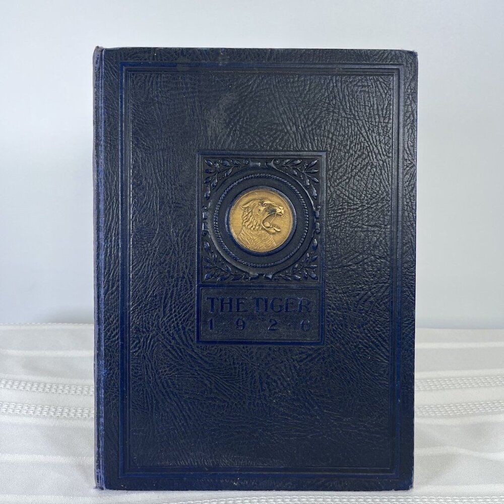 Hastings High School 1926 Tiger Yearbook Hastings, Nebraska Senior High Antique